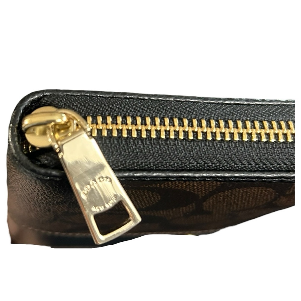 NWT Coach Signature PVC and Leather Accordion Zip Around Wallet in Brown & Black - Picture 3 of 7